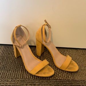 Yellow suede heels, size 11